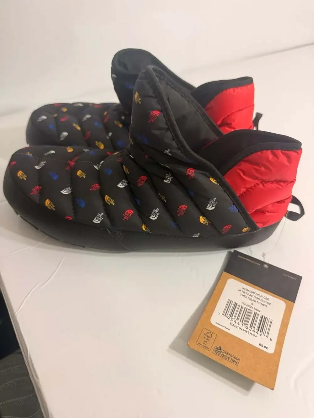 North Face Thermoball Traction Bootie Size 9 Shoes Slippers Black Red